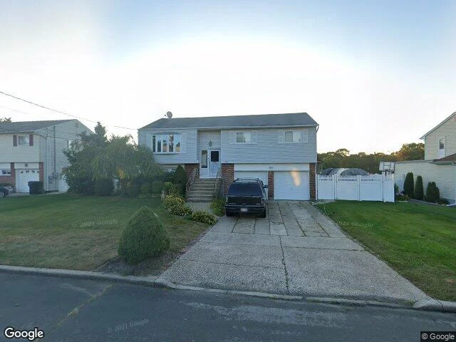 House image located at West Islip, NY 11795