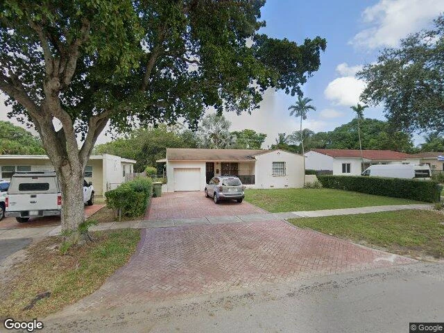 House image located at Miami, FL 33161