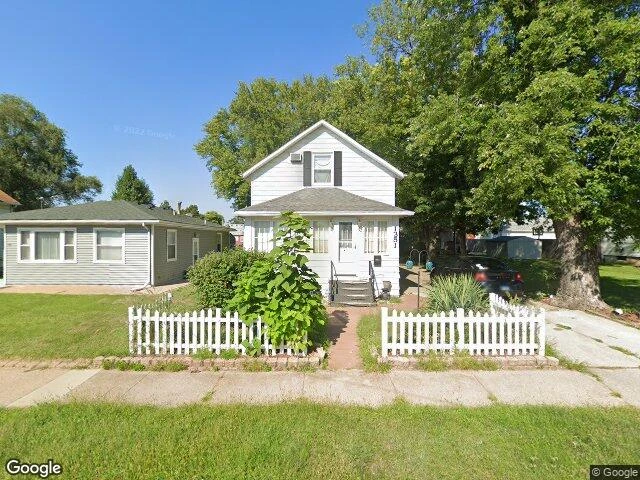 House image located at East Moline, IL 61244