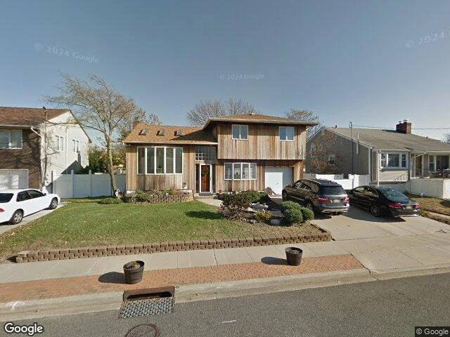 House image located at Freeport, NY 11520