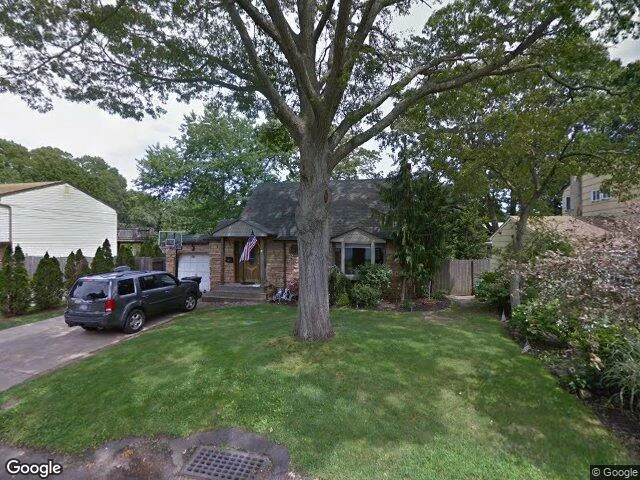 House image located at Bay Shore, NY 11706