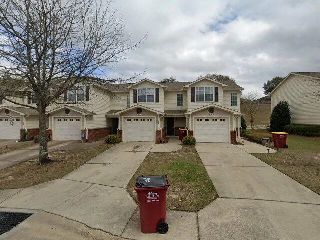 House image located at Crestview, FL 32536