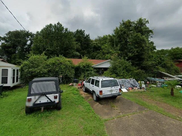 House image located at Milton, FL 32571