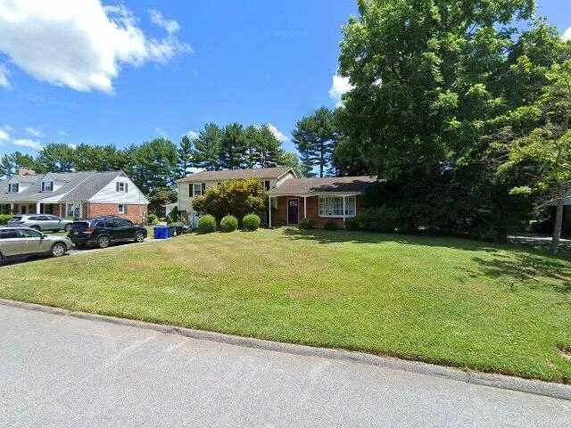 House image located at Phoenix, MD 21131
