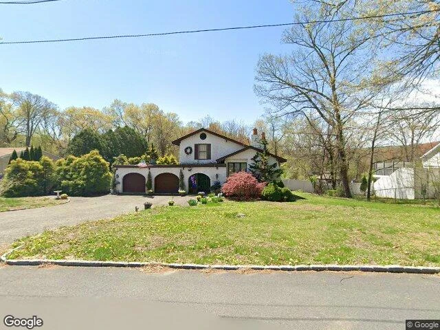 House image located at Oak Ridge, NJ 07438