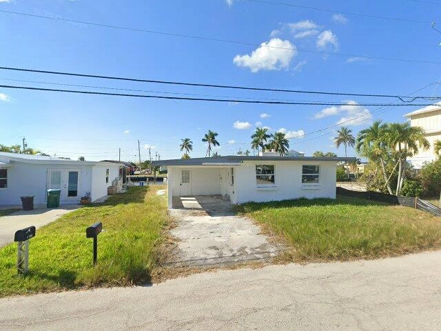 House image located at Cape Coral, FL 33993