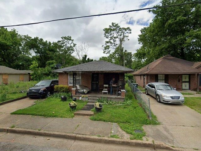 House image located at Memphis, TN 38114