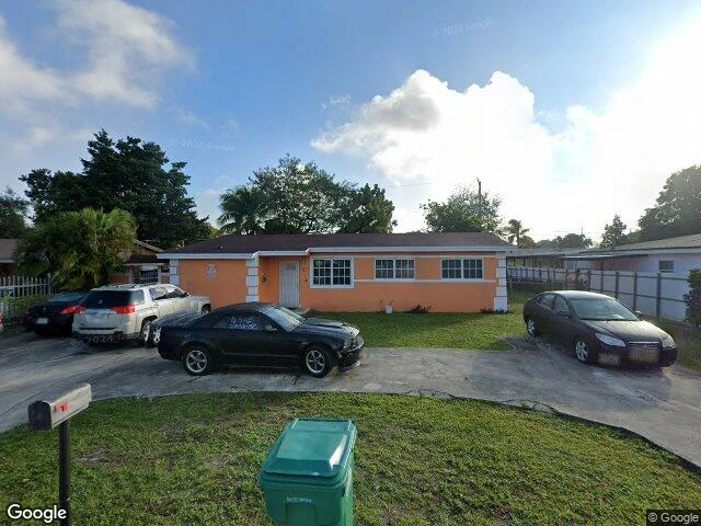 House image located at Miami, FL 33167