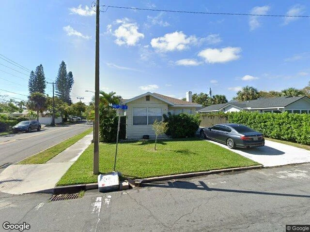 House image located at West Palm Beach, FL 33407