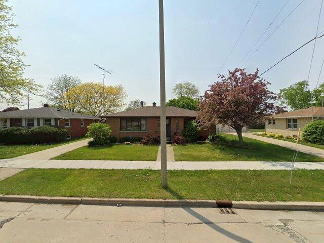 House image located at Kenosha, WI 53140