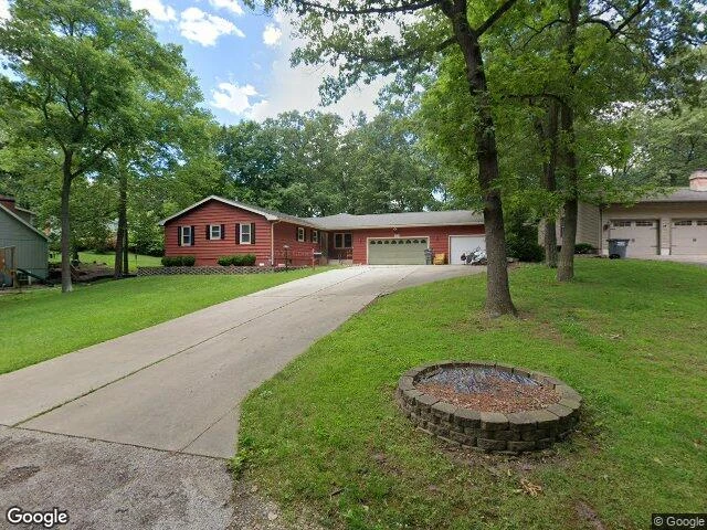 House image located at Carlinville, IL 62626