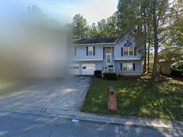 House image located at Powder Springs, GA 30127