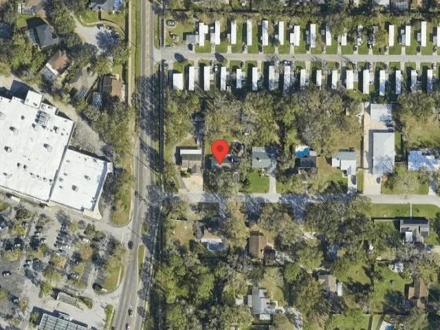 House image located at Tampa, FL 33624