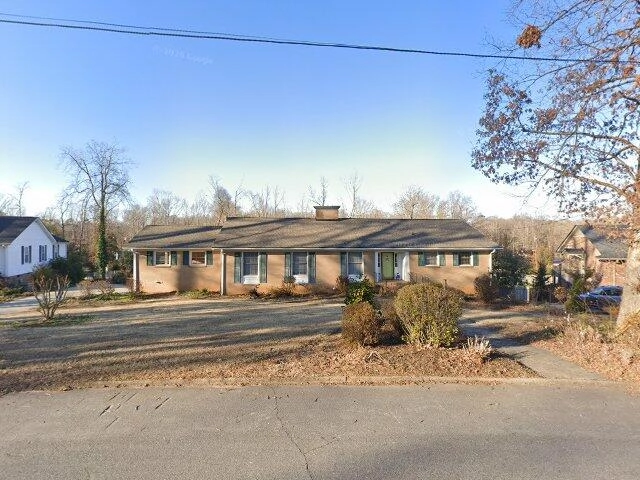 House image located at Clarendon Hills, IL 60514