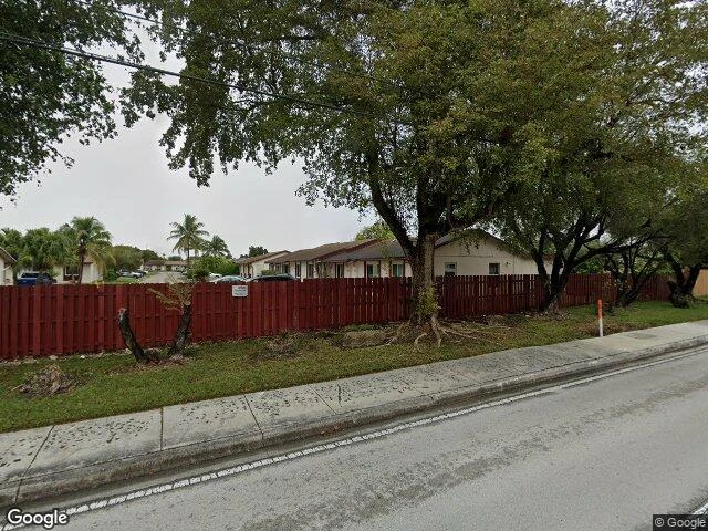 House image located at Miami, FL 33193
