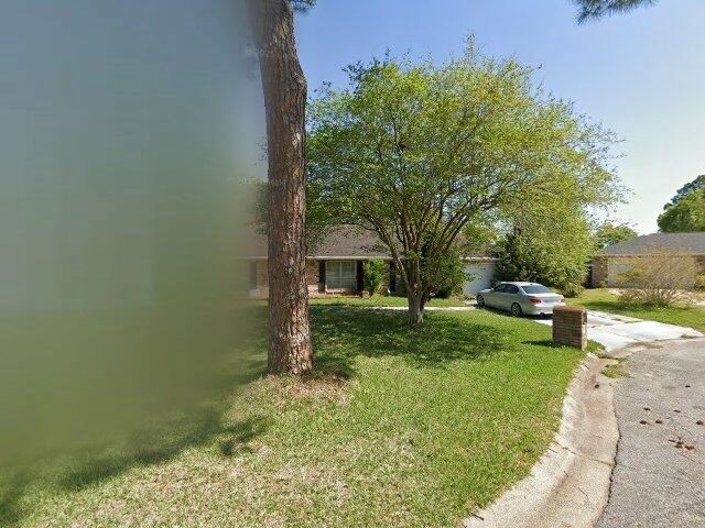 House image located at Pensacola, FL 32506