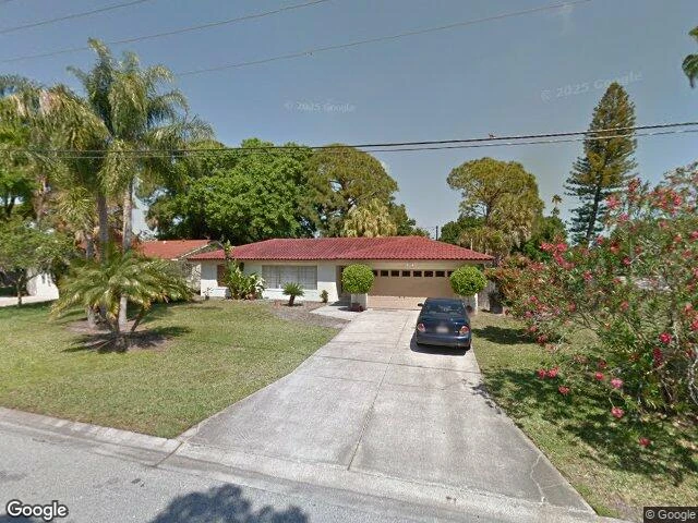 House image located at Saint Petersburg, FL 33703