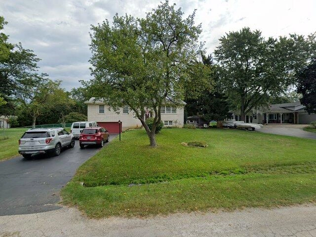 House image located at Carol Stream, IL 60188