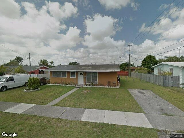 House image located at Miami, FL 33165