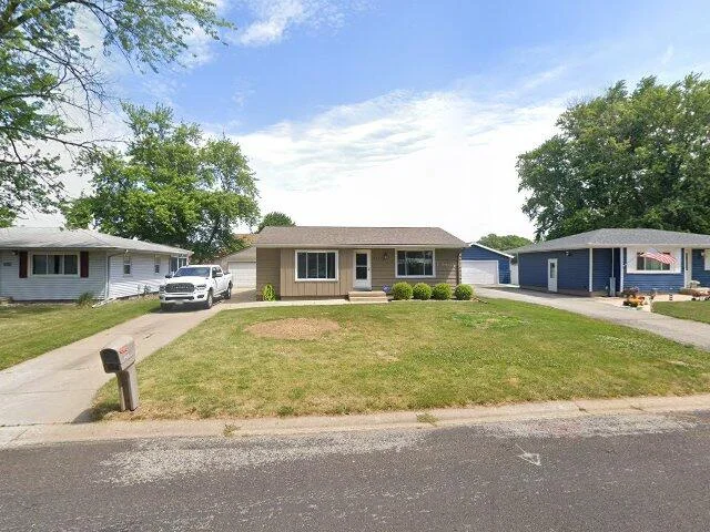 House image located at Peoria, IL 61607