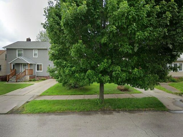 House image located at Cleveland, OH 44109