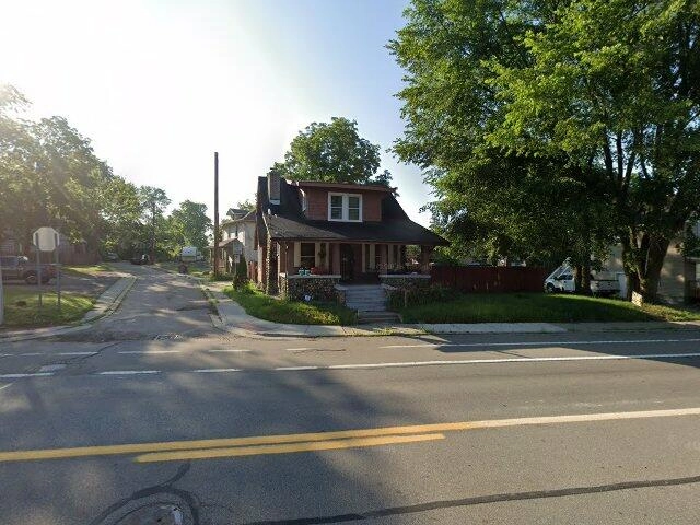 House image located at Pontiac, MI 48342