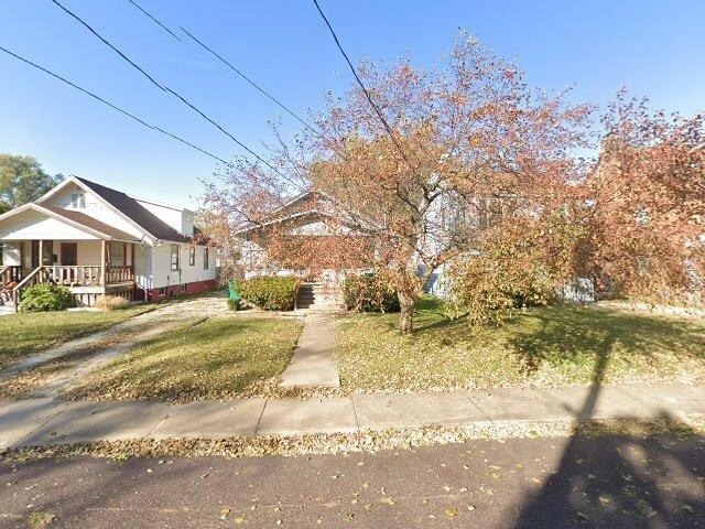 House image located at Peoria, IL 61604