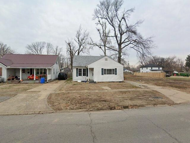 House image located at Sikeston, MO 63801