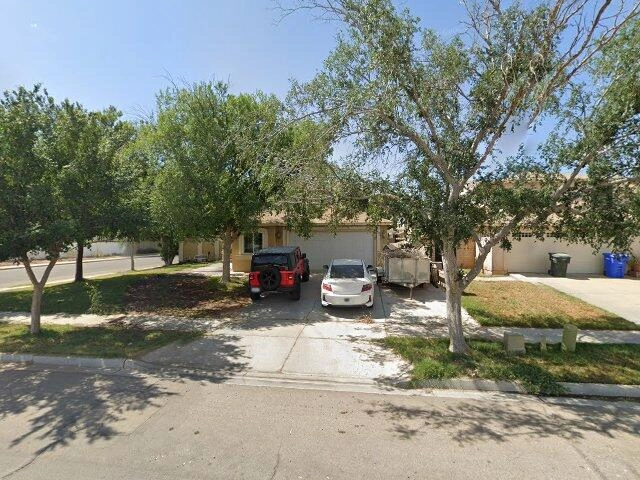 House image located at Porterville, CA 93257