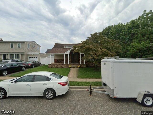 House image located at Levittown, NY 11756