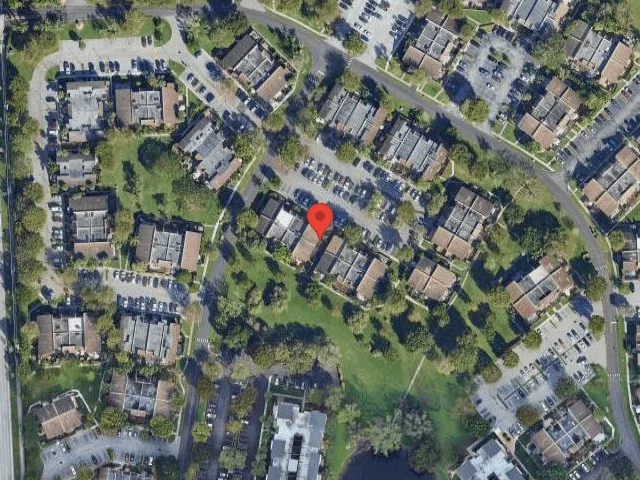 House image located at Miami, FL 33173