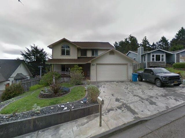 House image located at Eureka, CA 95503