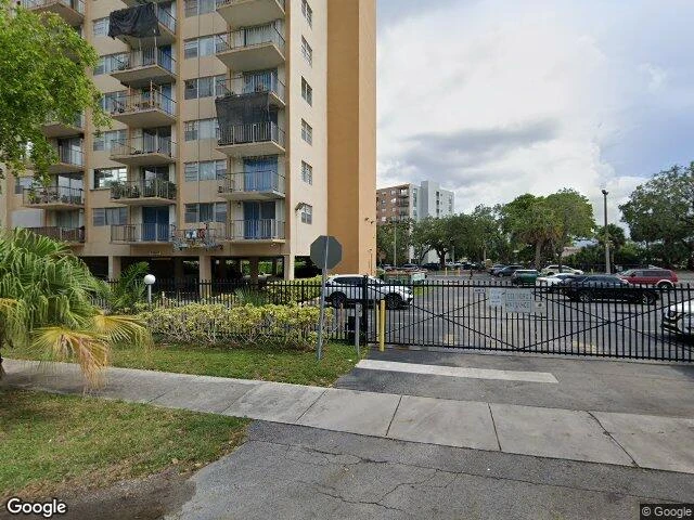 House image located at Miami, FL 33161