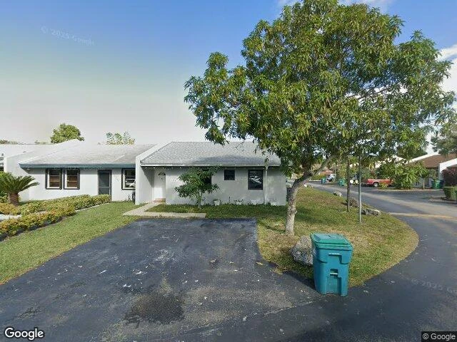 House image located at Miami, FL 33175