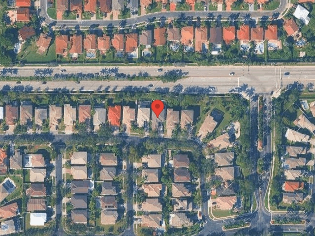 House image located at Hollywood, FL 33027