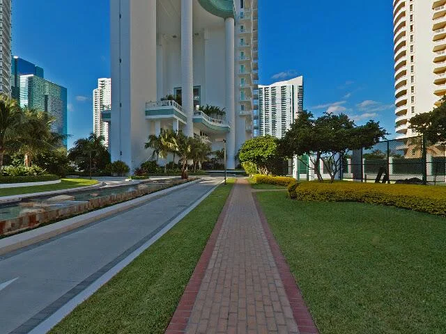 House image located at Miami, FL 33131