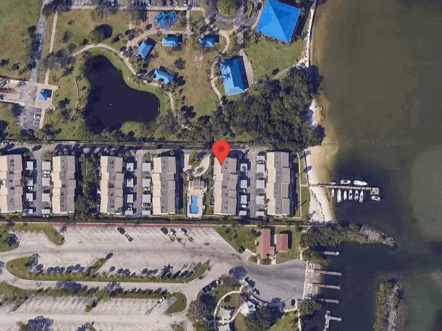 House image located at Boynton Beach, FL 33435