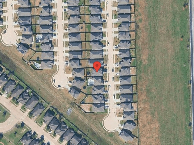 House image located at Alvin, TX 77511