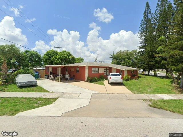 House image located at Boynton Beach, FL 33435