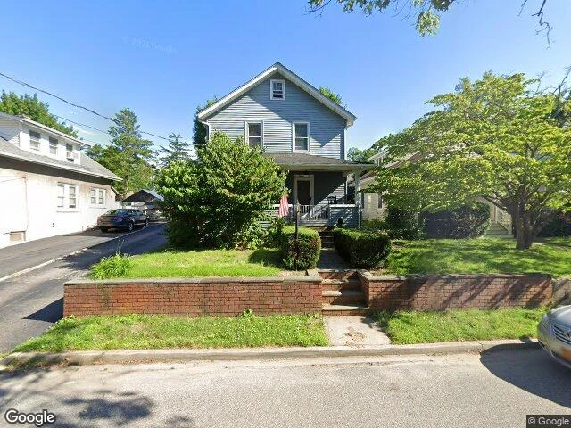 House image located at Sea Cliff, NY 11579