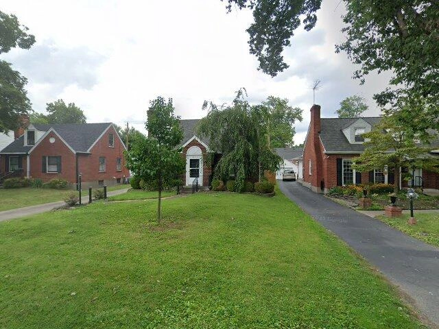 House image located at Louisville, KY 40207