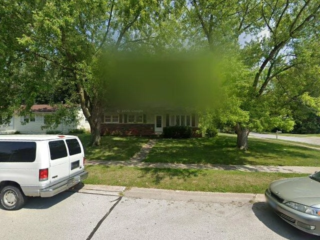 House image located at Rock Island, IL 61201