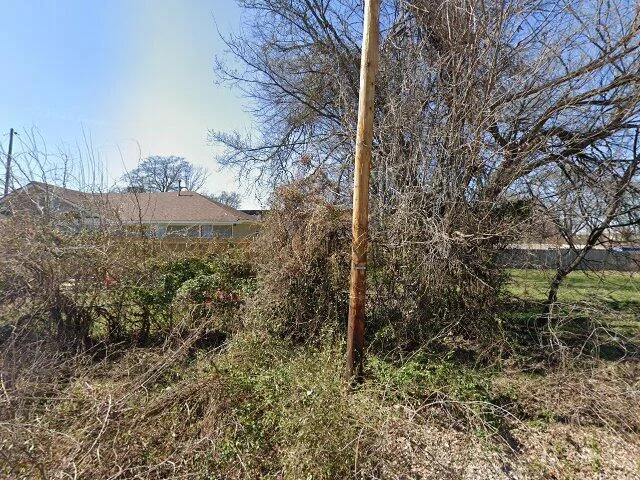 House image located at Memphis, TN 38105