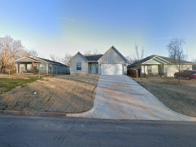 House image located at Guthrie, OK 73044