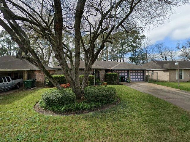 House image located at Houston, TX 77016