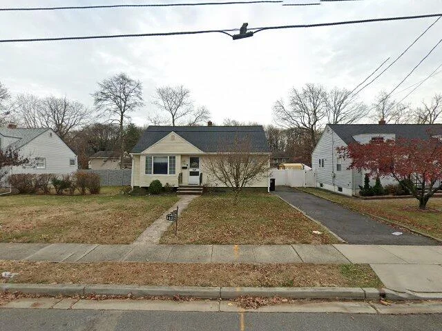 House image located at Plainfield, NJ 07062