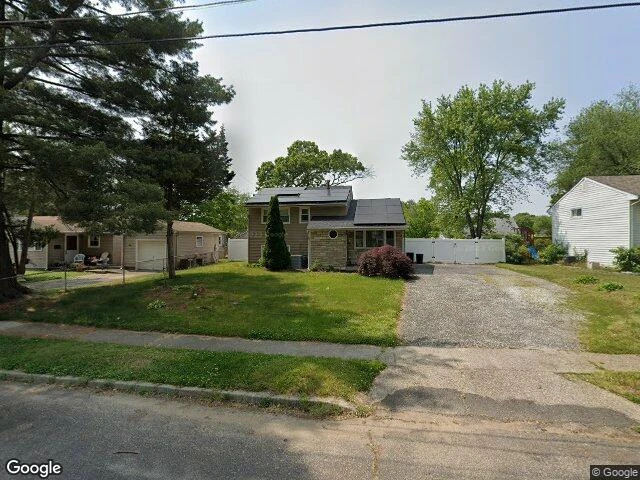 House image located at Clementon, NJ 08021