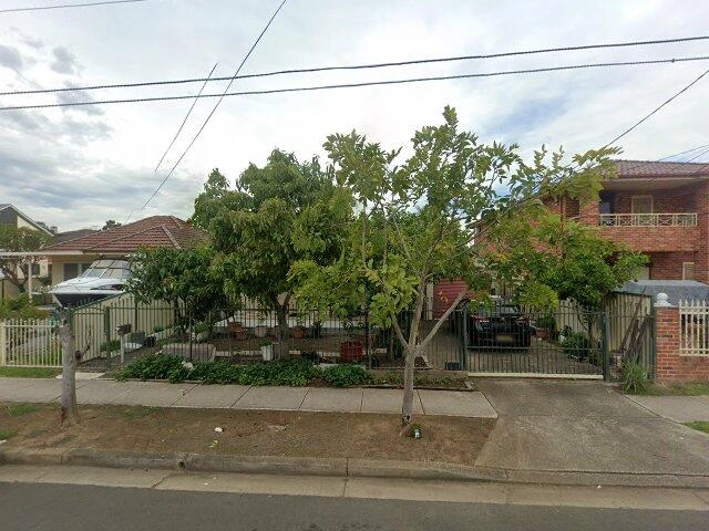 House image located at East Hartford, CT 06108