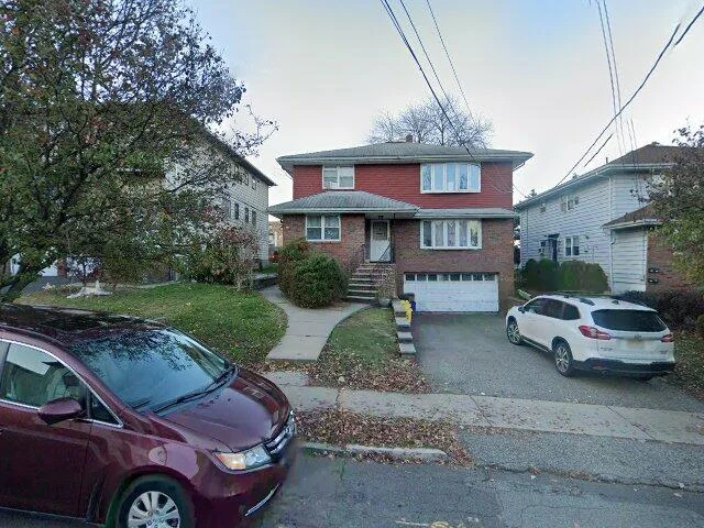 House image located at Palisades Park, NJ 07650
