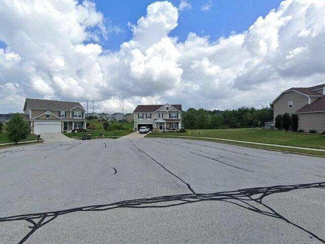 House image located at Valparaiso, IN 46385